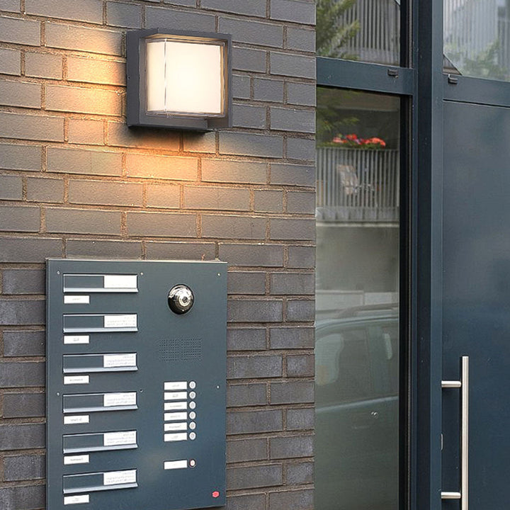 Modern Outdoor Wall Lights Round & Square Waterproof Designs for Gardens & Villas | Kalsten