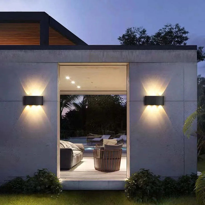 Modern White Waterproof LED Wall Lamp Kalsten