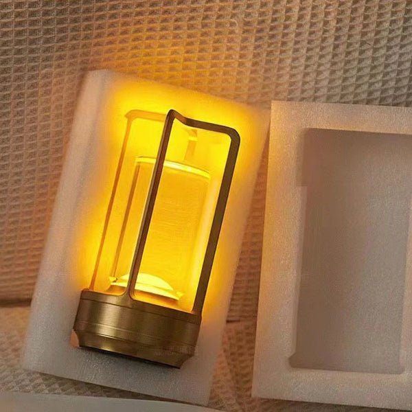 Lamp - Illuminate elegance - Timeless style | Kalsten