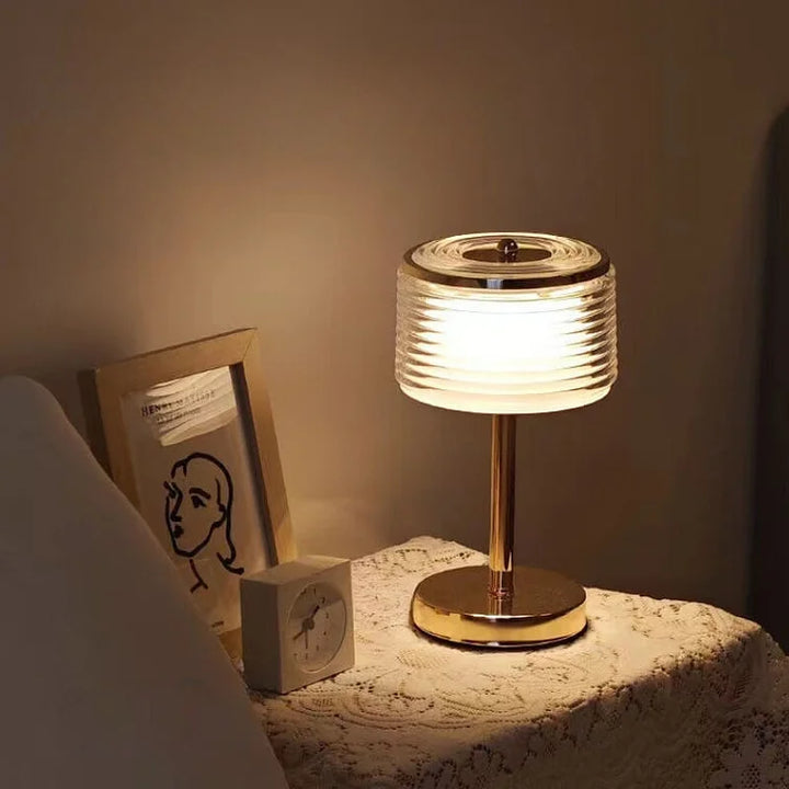 Kalsten | Wireless rechargeable LumiNook table lamp - Create ambiance and style with this luxurious table lamp