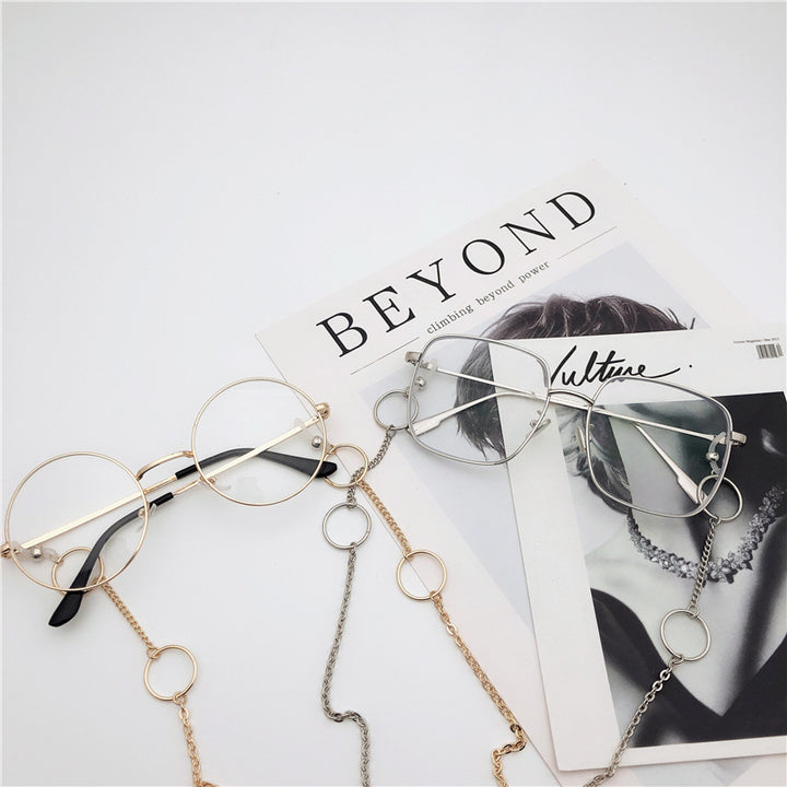 Chic Metal Eyewear Chain Kalsten