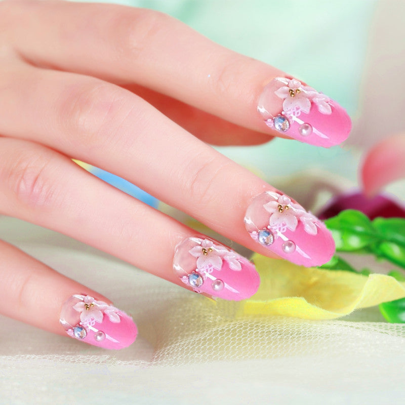Floral Decorated Press-On Nail Art