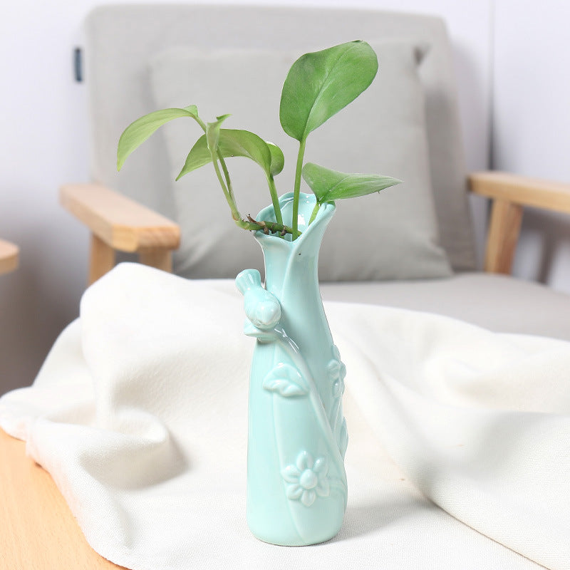 Ceramic Bud Vase Kalsten