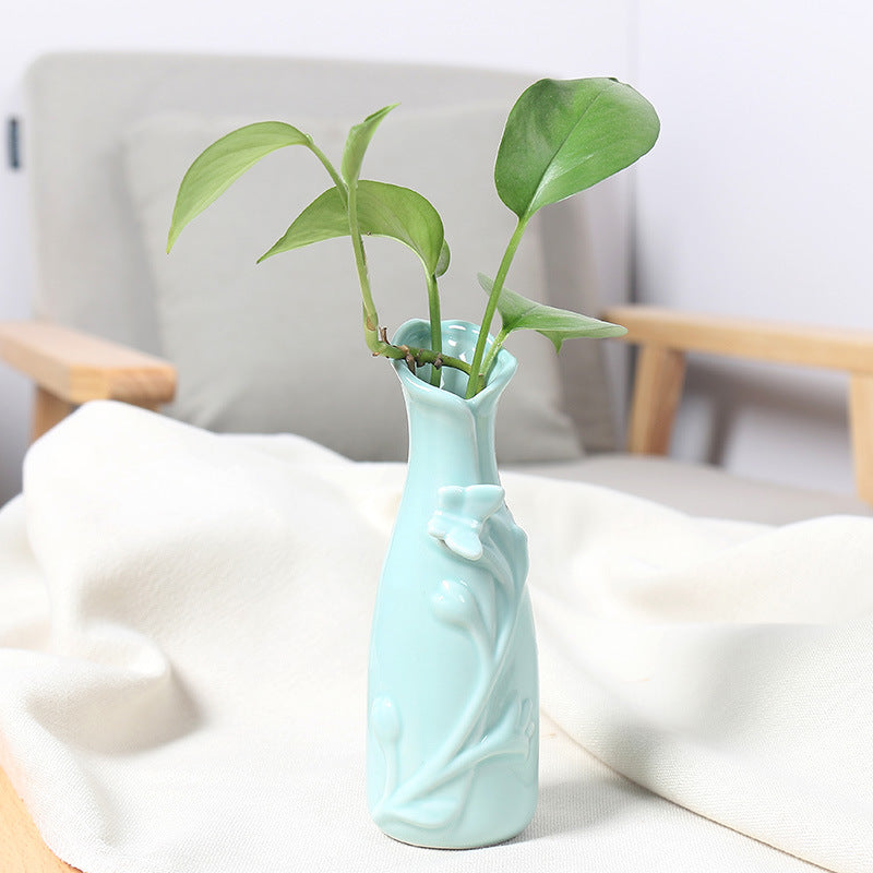 Ceramic Bud Vase Kalsten