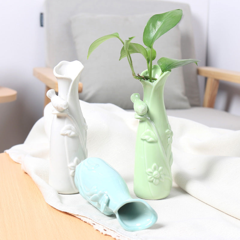 Ceramic Bud Vase Kalsten