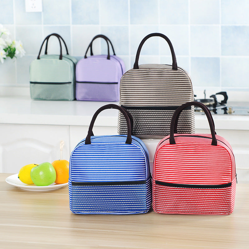 Cooling bag with insulating properties and practical compartment design Kalsten