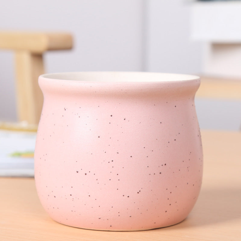 Minimalist Ceramic Planter Kalsten