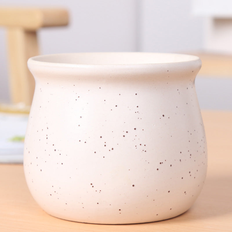 Minimalist Ceramic Planter Kalsten