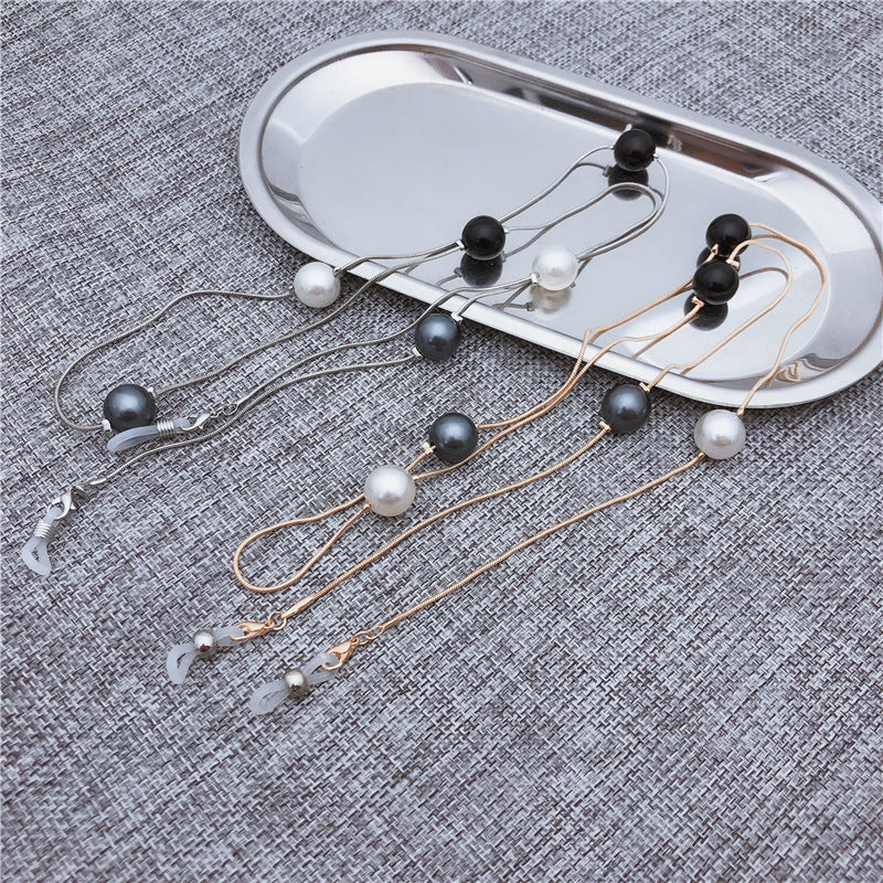 Elegant Bead-Accented Eyewear Chain Kalsten