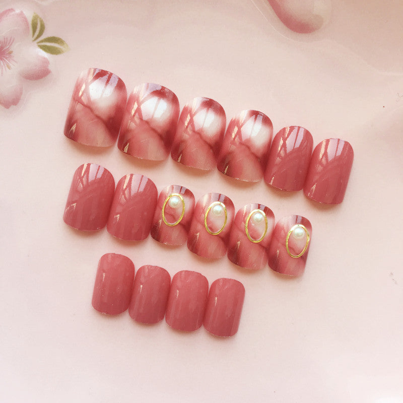 Elegant Glossy Nail Art Set