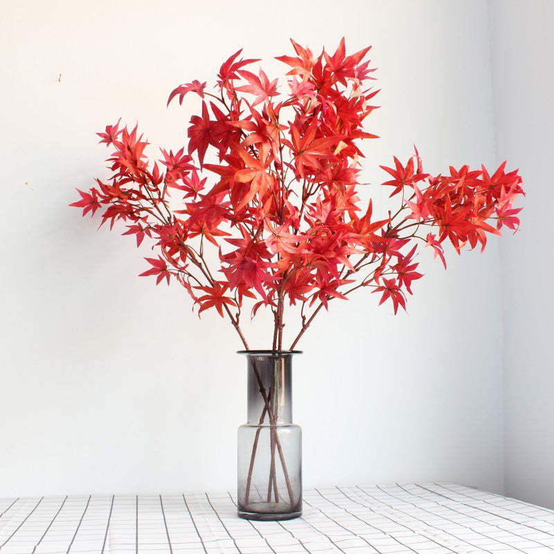 Lifelike Maple Leaf Stem