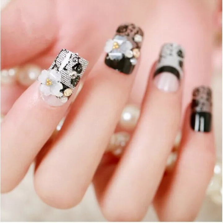 Artistic Floral and Rhinestone Press-On Nail Set