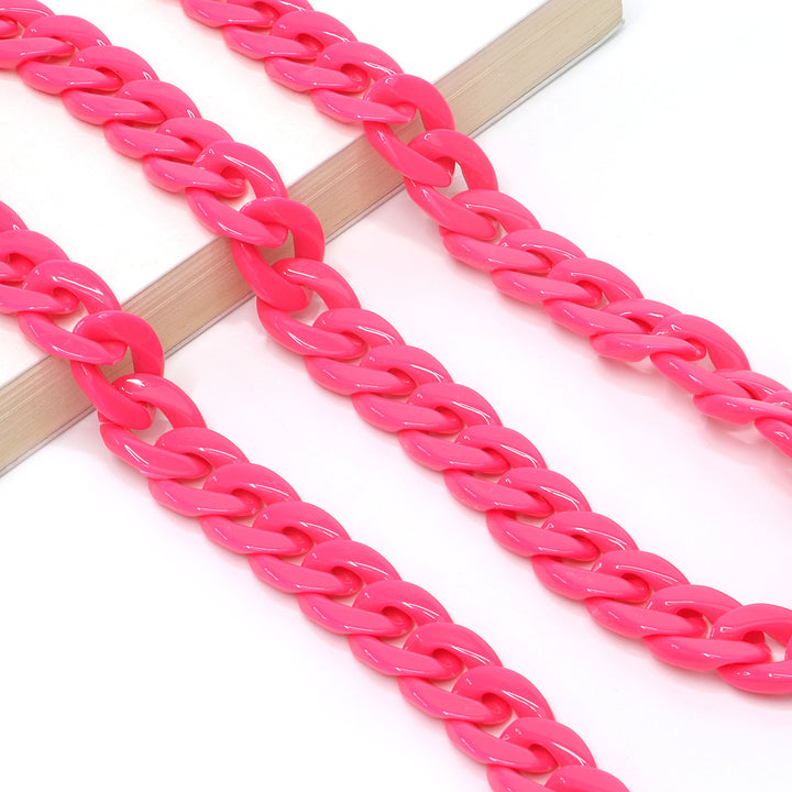 Vibrant Acrylic Eyewear Chain Kalsten