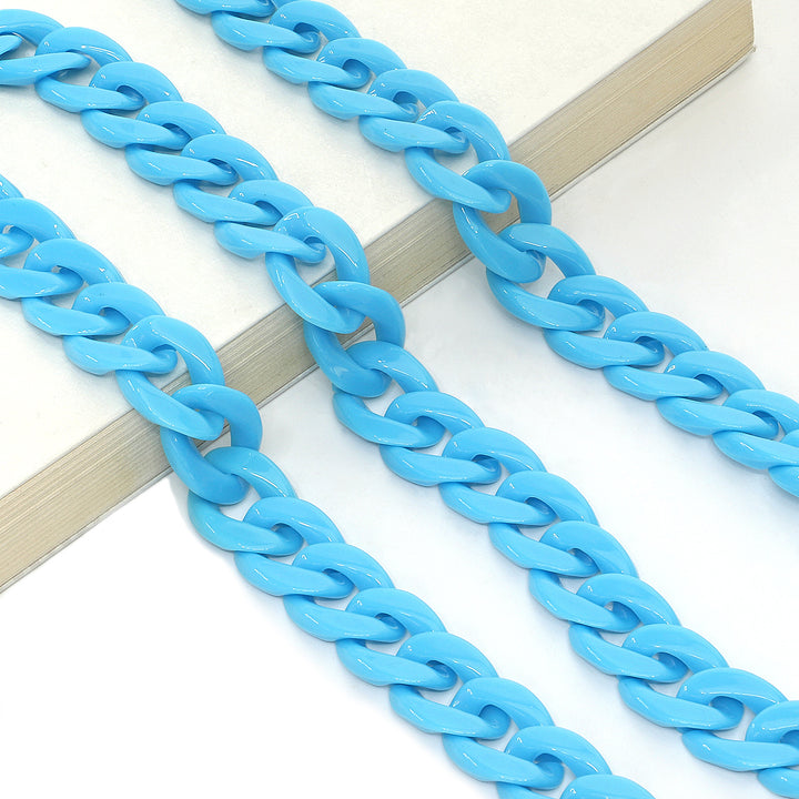Vibrant Acrylic Eyewear Chain Kalsten