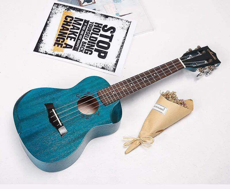 Ukulele Kalsten