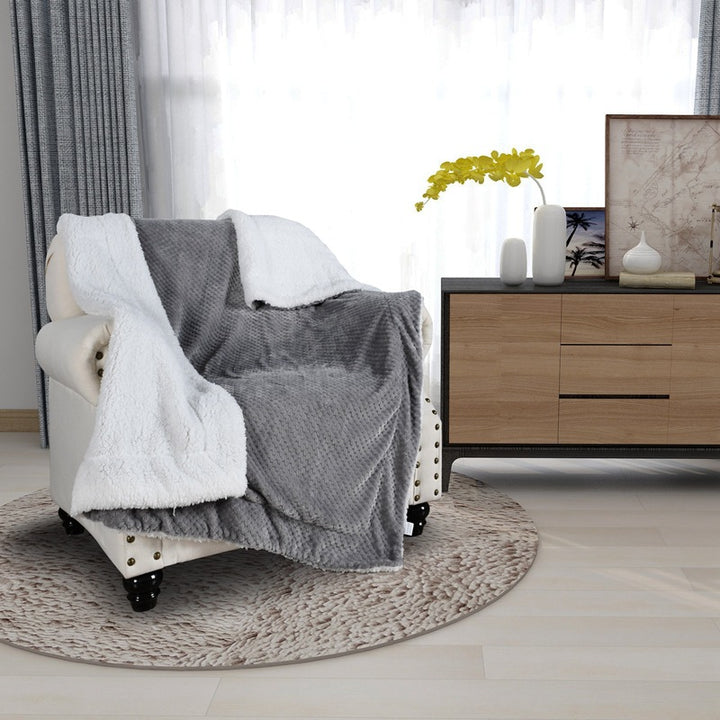 Ladies ultra-soft reversible blanket Kalsten