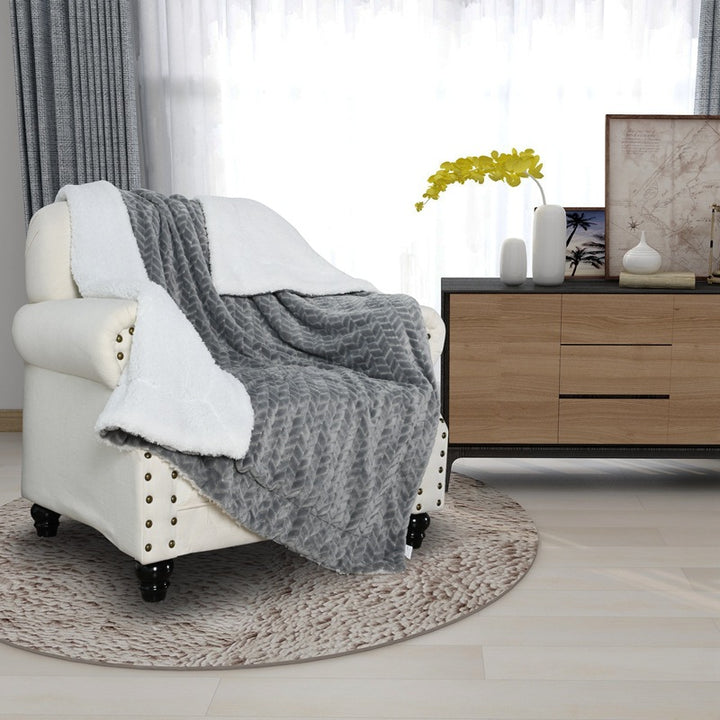 Women's cozy and warm fleece blanket with high collar Kalsten