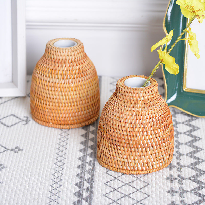 Handwoven decorative vase Kalsten