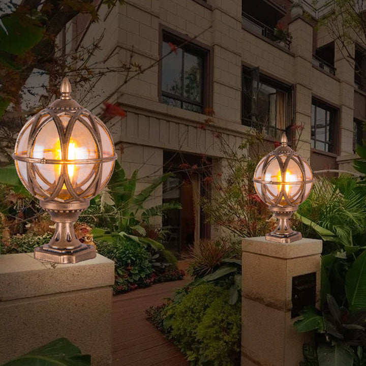 Traditional Colonial Globe Glass Aluminum 1-Light Outdoor Light For Garden | Kalsten