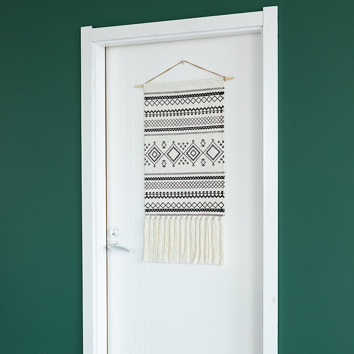 Boho-Ethno-Style tapestry set with fringes and wooden rod Kalsten