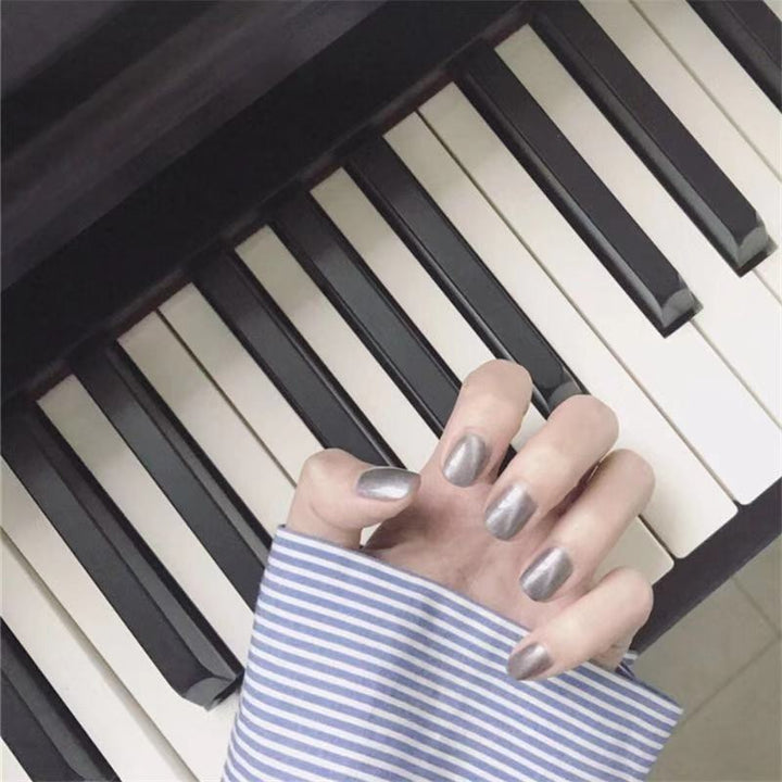 Glossy Metallic Press-On Nail Set