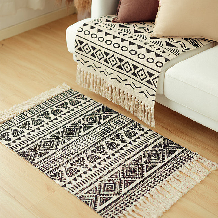 Flat-woven cotton runner in Boho-Tribal design with geometric diamond patterns and hand-fringed edge