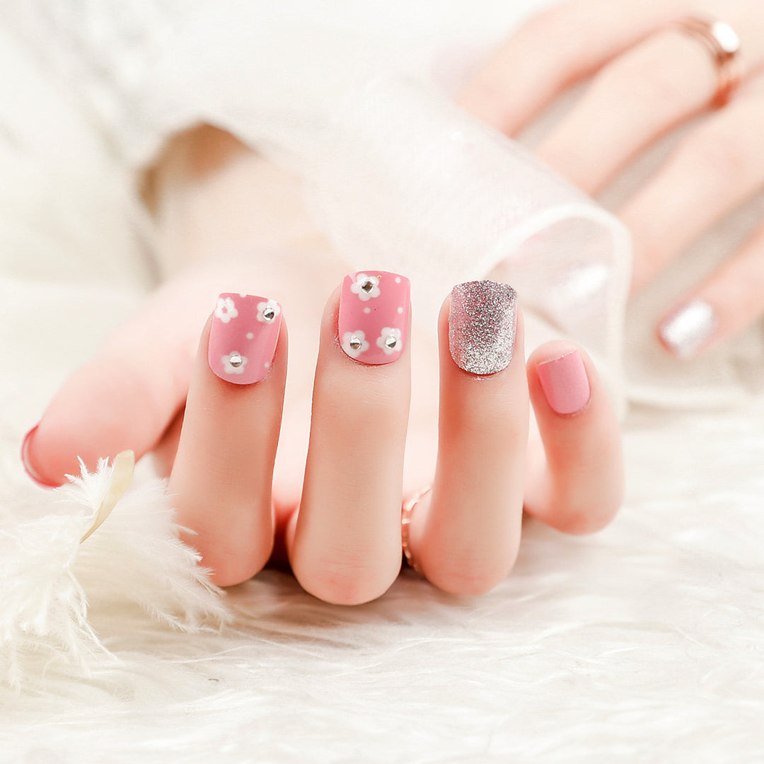 Floral Glitter Press-On Nail Set