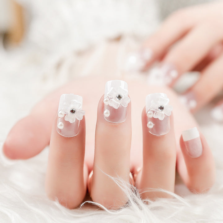 Decorative Flower-Embellished Press-On Nails