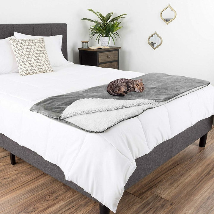 Unisex Snuggle Blanket Kalsten