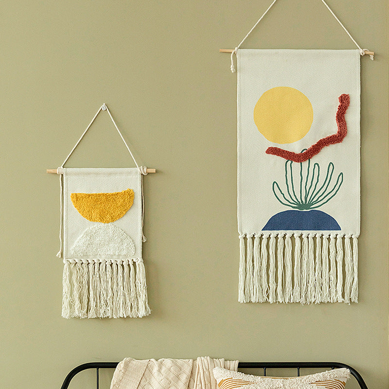 Wall hanging with hand-tufted 3D application and cotton fringes