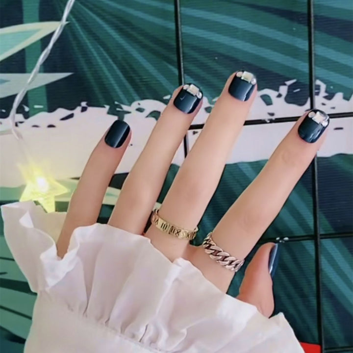 Chic Press-On Nail Tips with Rhinestone Accents