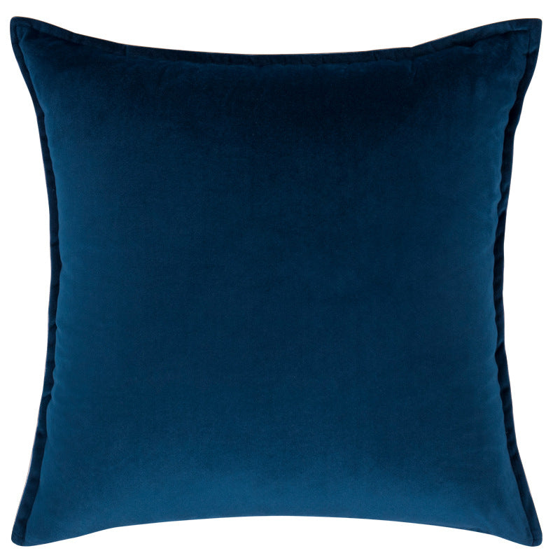 Velvet decorative cushion cover with concealed zipper and fine piping