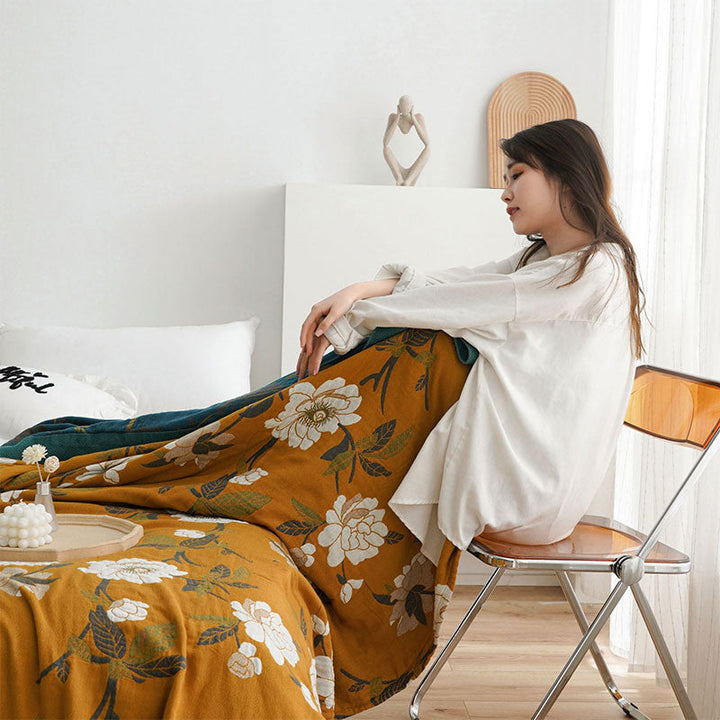 Reversible Cotton Quilt with Boho Yellow Floral Design – Soft, Durable, Machine Washable for Indoor/Outdoor Use 4
