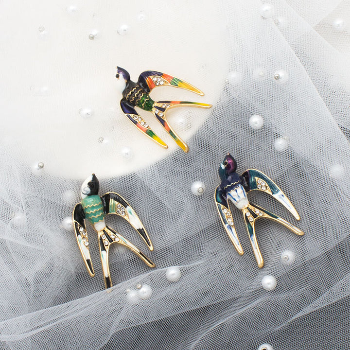 Enamel Bird Brooch Kalsten