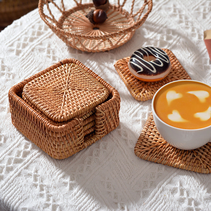 Handmade coasters made of woven material Kalsten