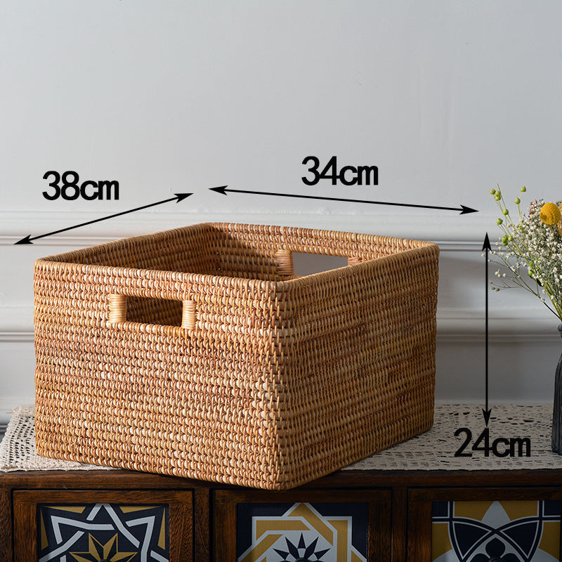 Multifunctional storage basket made of natural materials Kalsten