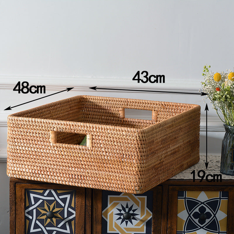 Multifunctional storage basket made of natural materials Kalsten