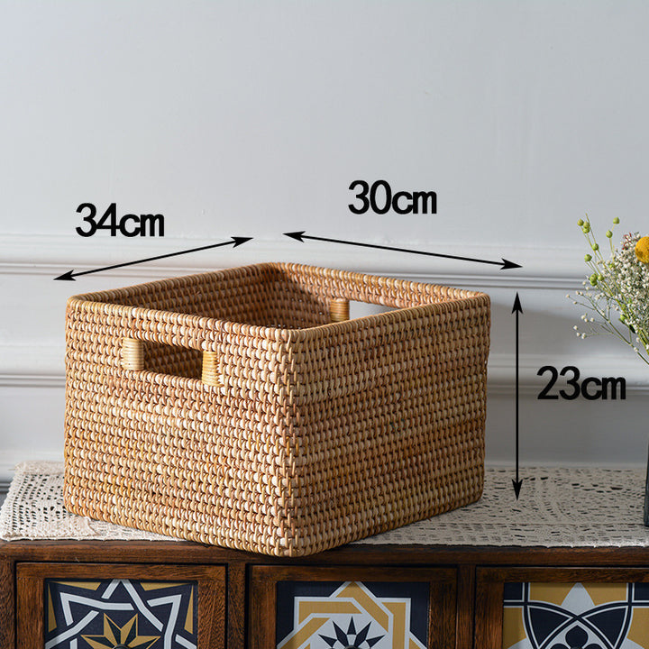 Multifunctional storage basket made of natural materials Kalsten