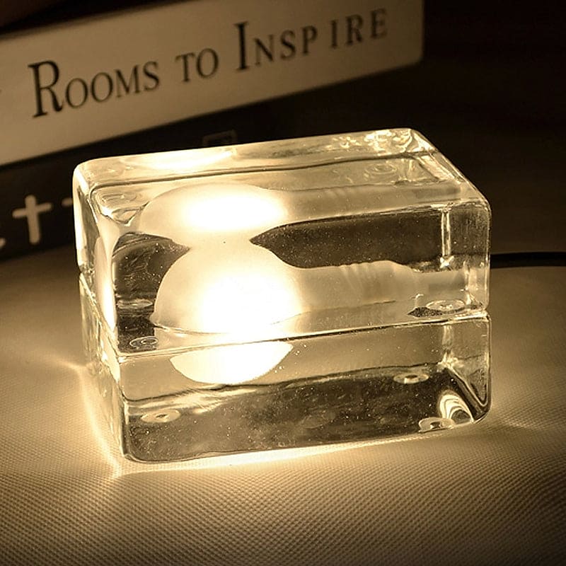 Icecube Lamp - Modern table lamp in the shape of an ice block Kalsten
