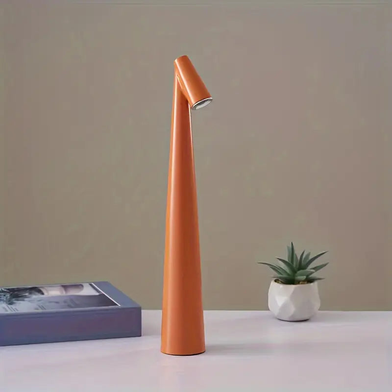 Modern Red Metal LED Table Lamp Kalsten