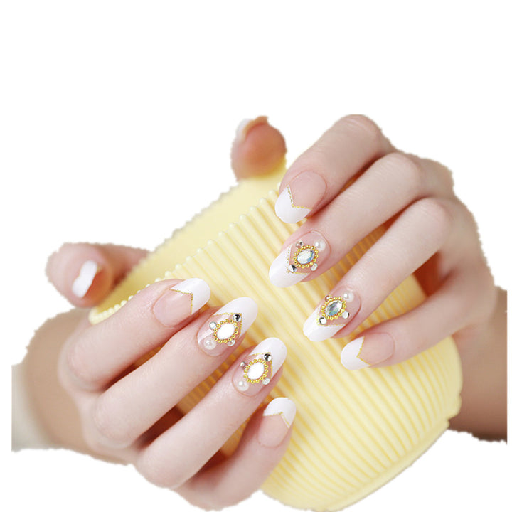 Decorative Press-On Nail Set with Elegant Accents