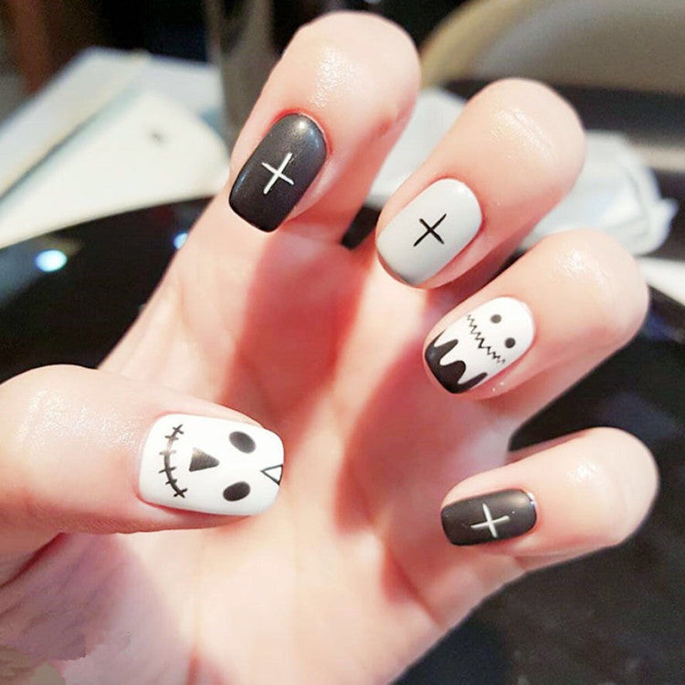 Gothic Themed Press-On Nail Set