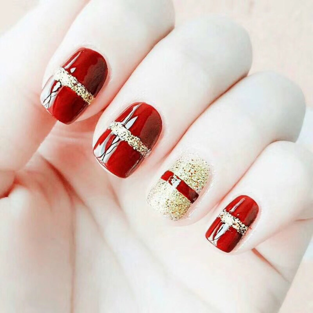 Festive Press-On Nail Art Set