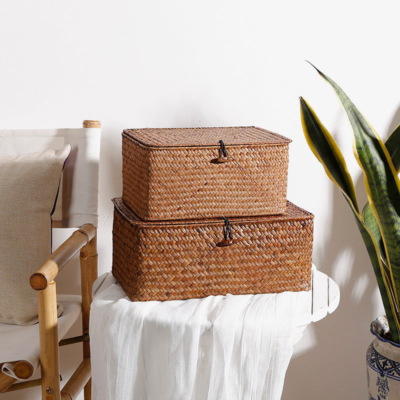 Unisex storage chest made of refined natural material Kalsten