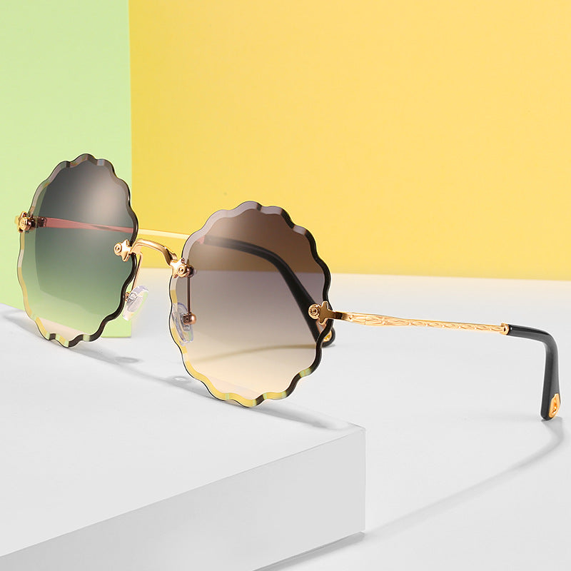 Floral-Shape Frame Sunglasses Kalsten