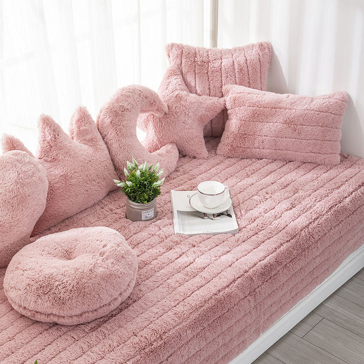 Home Decorative Plush Cushion Kalsten