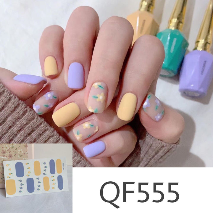 Artificial nail art with star design Kalsten