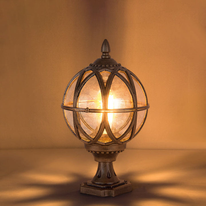 Traditional Colonial Globe Glass Aluminum 1-Light Outdoor Light For Garden | Kalsten