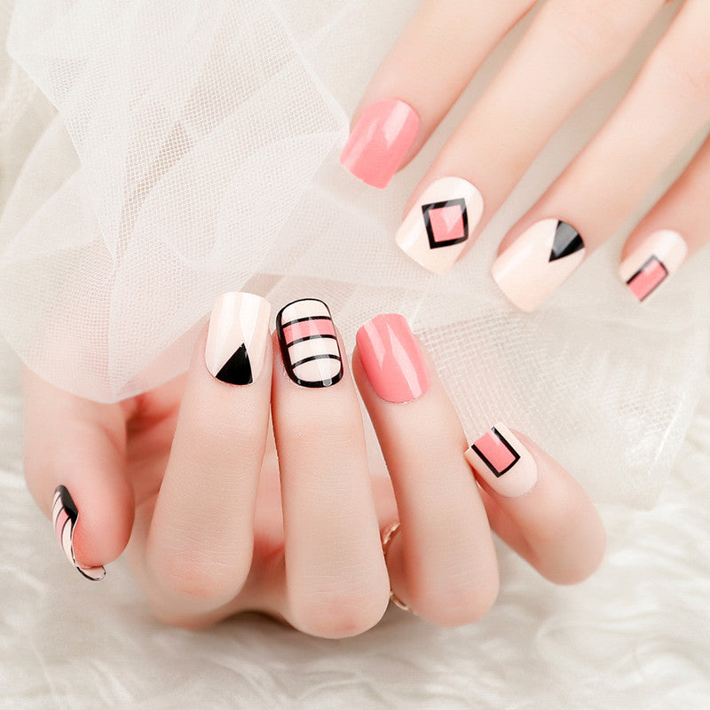 Artistic Geometric Press-On Nail Set