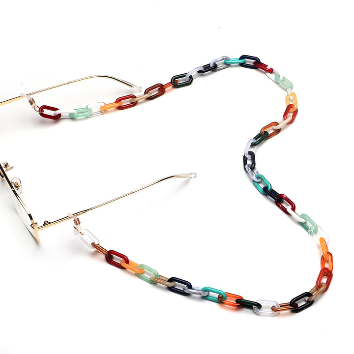 Fashion-Forward Eyewear Chain Kalsten